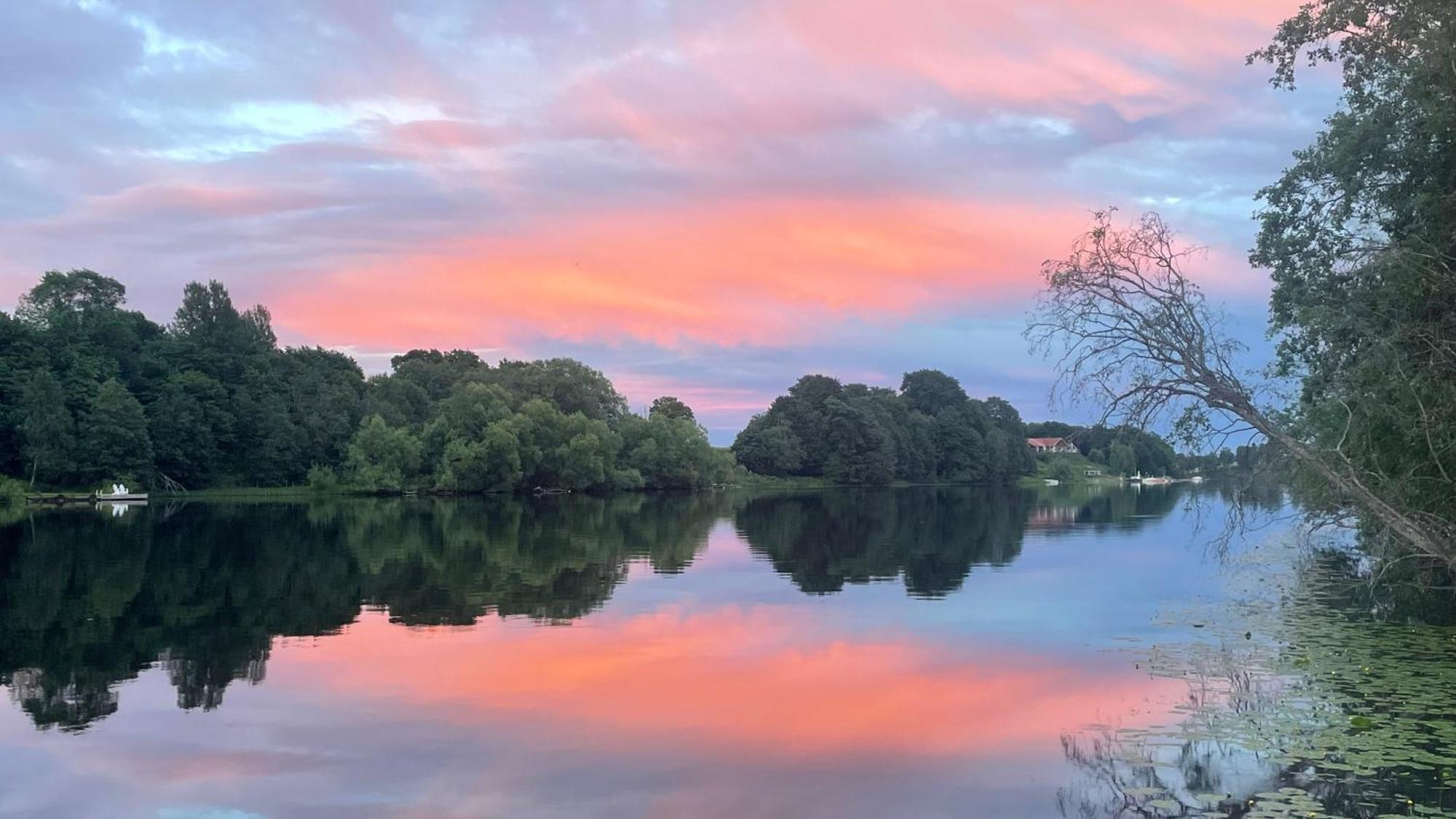 Boende Med Vackra Omgivningar Borlänge Exterior foto